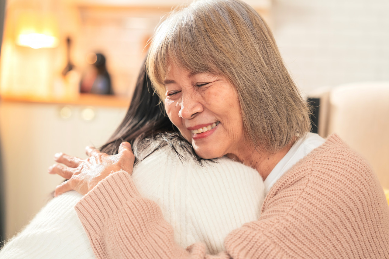 生命最後2週，她讀完給孩子的信，笑著...