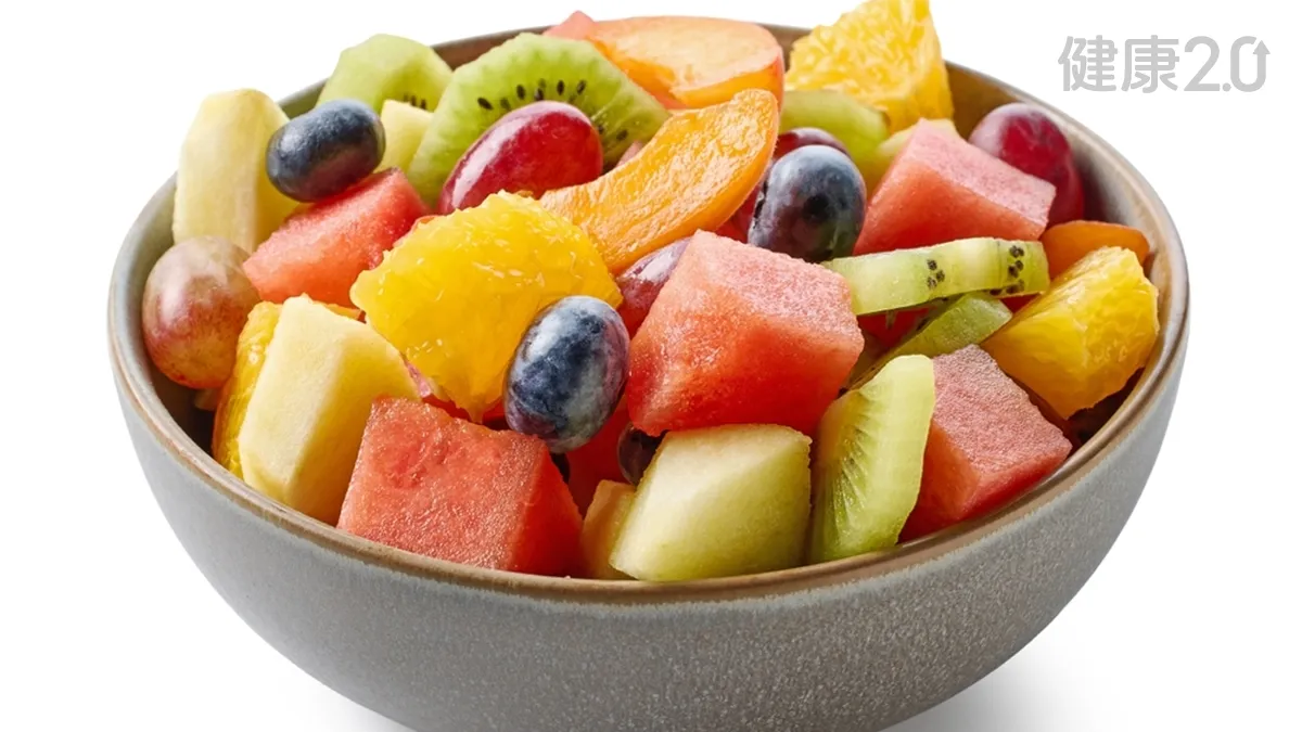 中西名醫勸：1常見體質不適合吃水果、麵食！小心養成糖尿病、肝癌