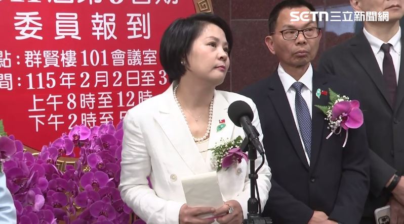 李貞秀進立院影武者曝光！她喊話國安單位應調查民眾黨中配計畫